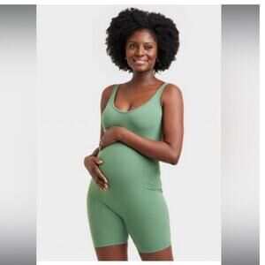 Isabel Women's Maternity Green Biker Short One Piece Unitard Size Medium
